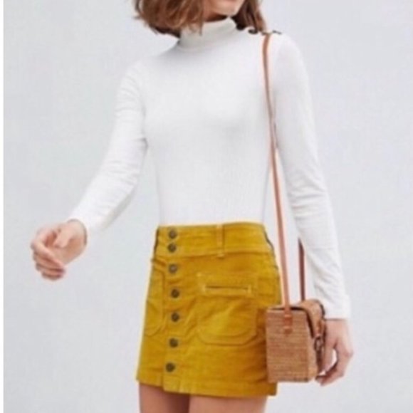 Free People Joanie Corduroy Skirt in Yellow EUC Sz 30 - Picture 7 of 7